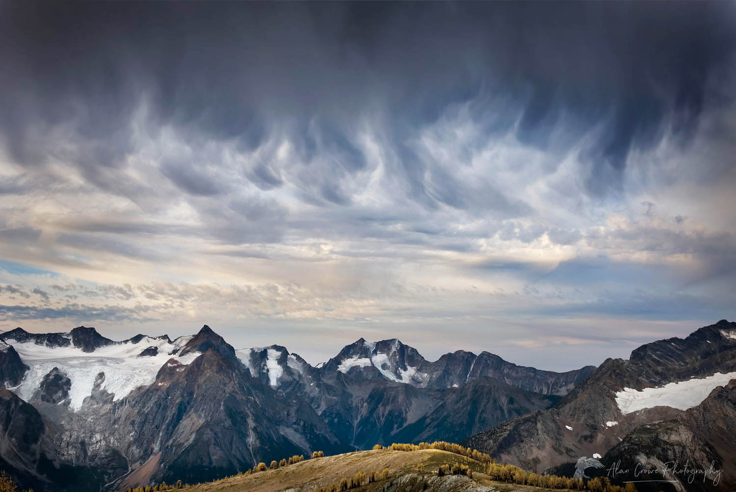 Storm clouds over peaks of the Purcell Mountains British Columbia Canada #25556r