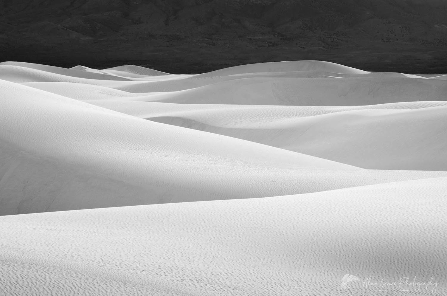 Gypsum sand dunes, White Sands National Monument Park New Mexico #57146bw