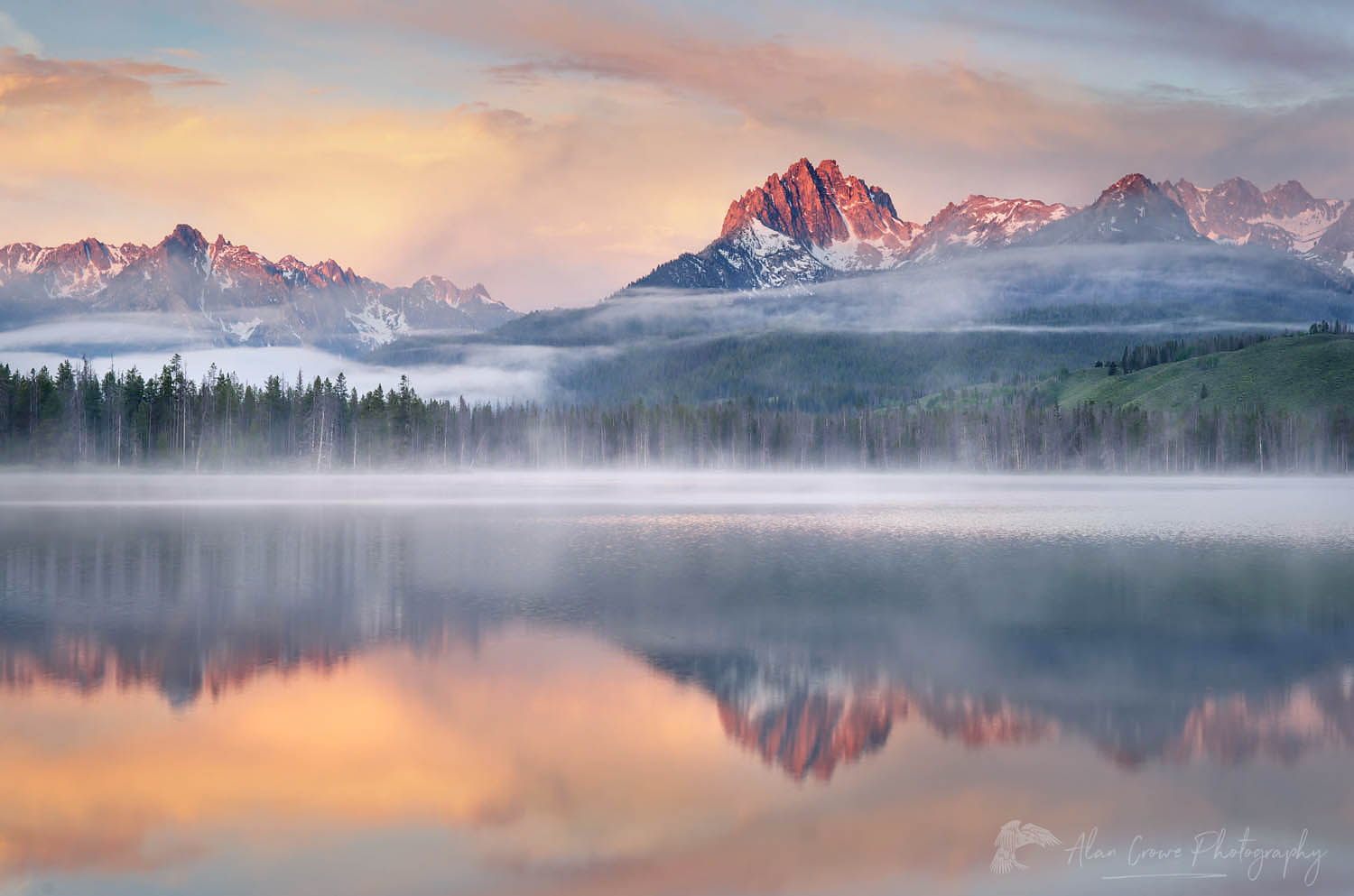 Little Redfish Lake at sunrise, Sawtooth National Recreation Area Idaho #56183