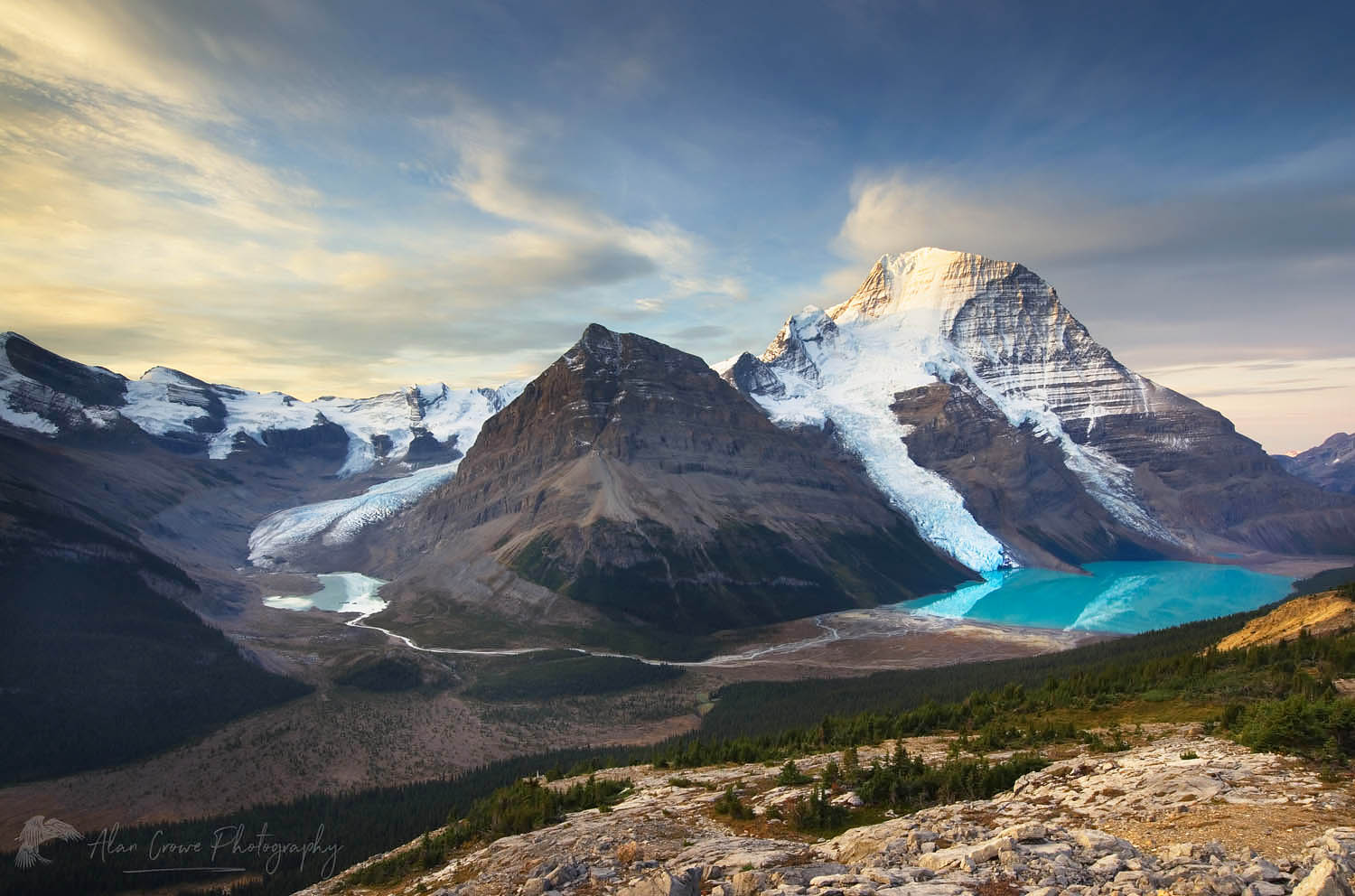 Mount Robson, from Mumm Basin, Mount Robson Provincial Park British Columbia #54646