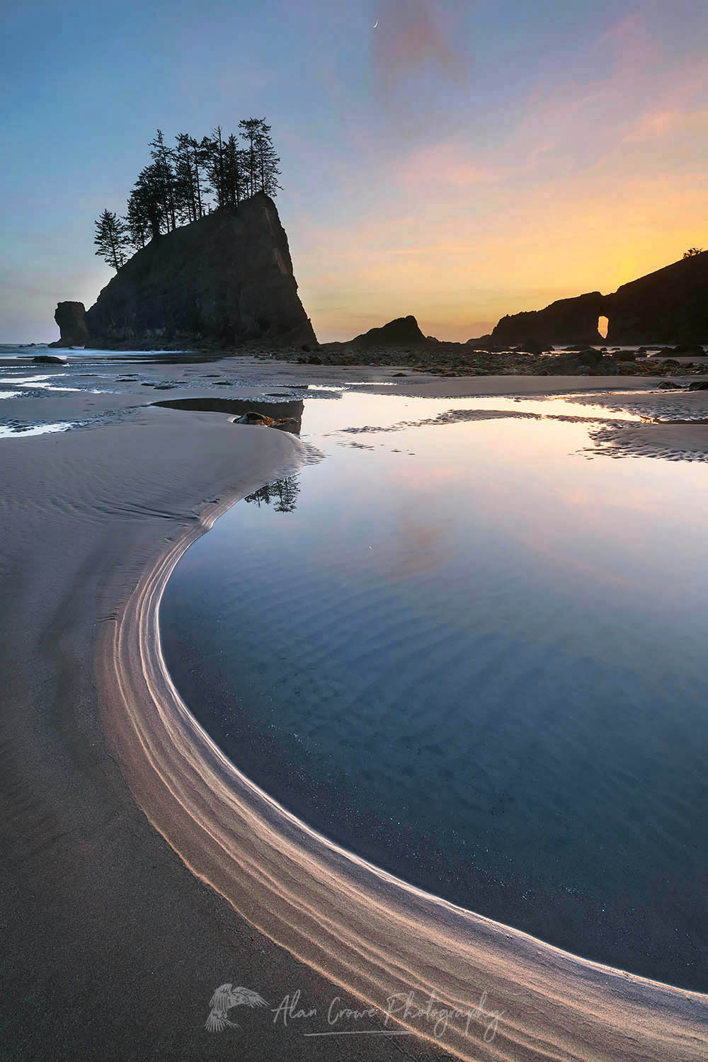 Second Beach tide pools during twilight or blue hour, Olympic National Park near La Push Washington #65448