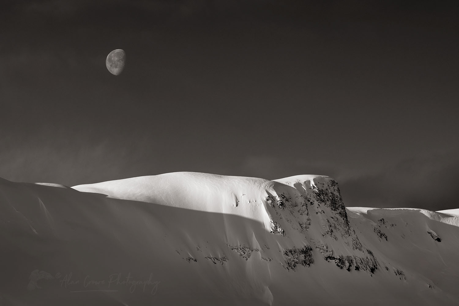 Moon over Table Mountain in winter. Heather Meadows Recreation Area, Mt. Baker-Snoqualmie National Forest, North Cascades Washington #77155bw