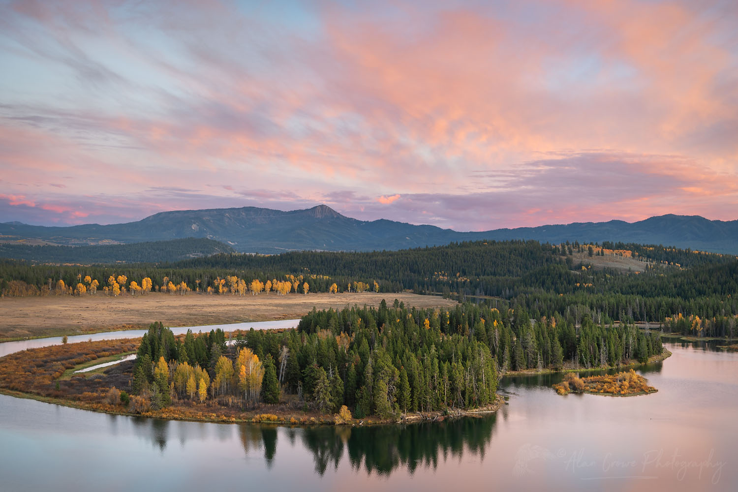 Autumn alpenglow over Oxbow Bend of the Snake River, Grand Teton National Park Wyoming #74219