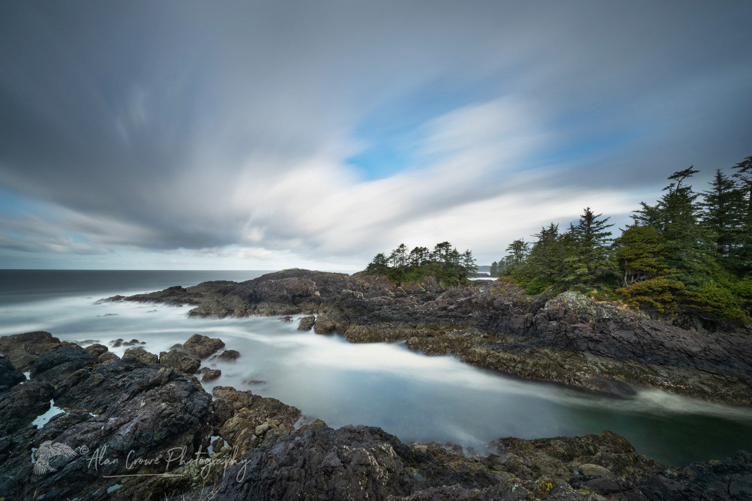 Long exposure of the rugged coast along the Wild Pacific Trail. Ucluelet, Vancouver Island, British Columbia #79329